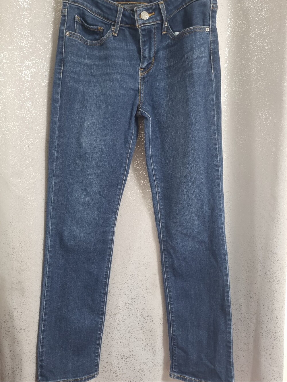 Levi's 714 Straight Jeans Women's 28 Medium Wash Stretch Denim Classic Fit